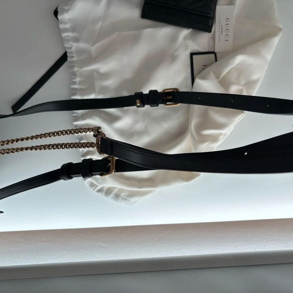 Gucci Black Quilted Crossbody Bag with Gold Accent - Picture 6 of 6